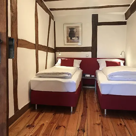 شقة Boarding House Obernburg أوبرنبورغ آم ماين